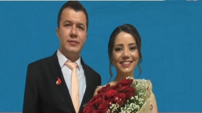 Ahmet & Dilek Çiftinin Düğününe Davetlisiniz